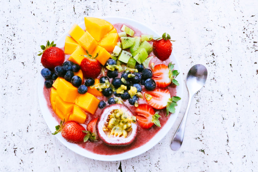 Maca & Raspberry Smoothie Bowl